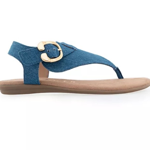 Aerosoles Ankle Strap Thong Sandal - Picture 3 of 6